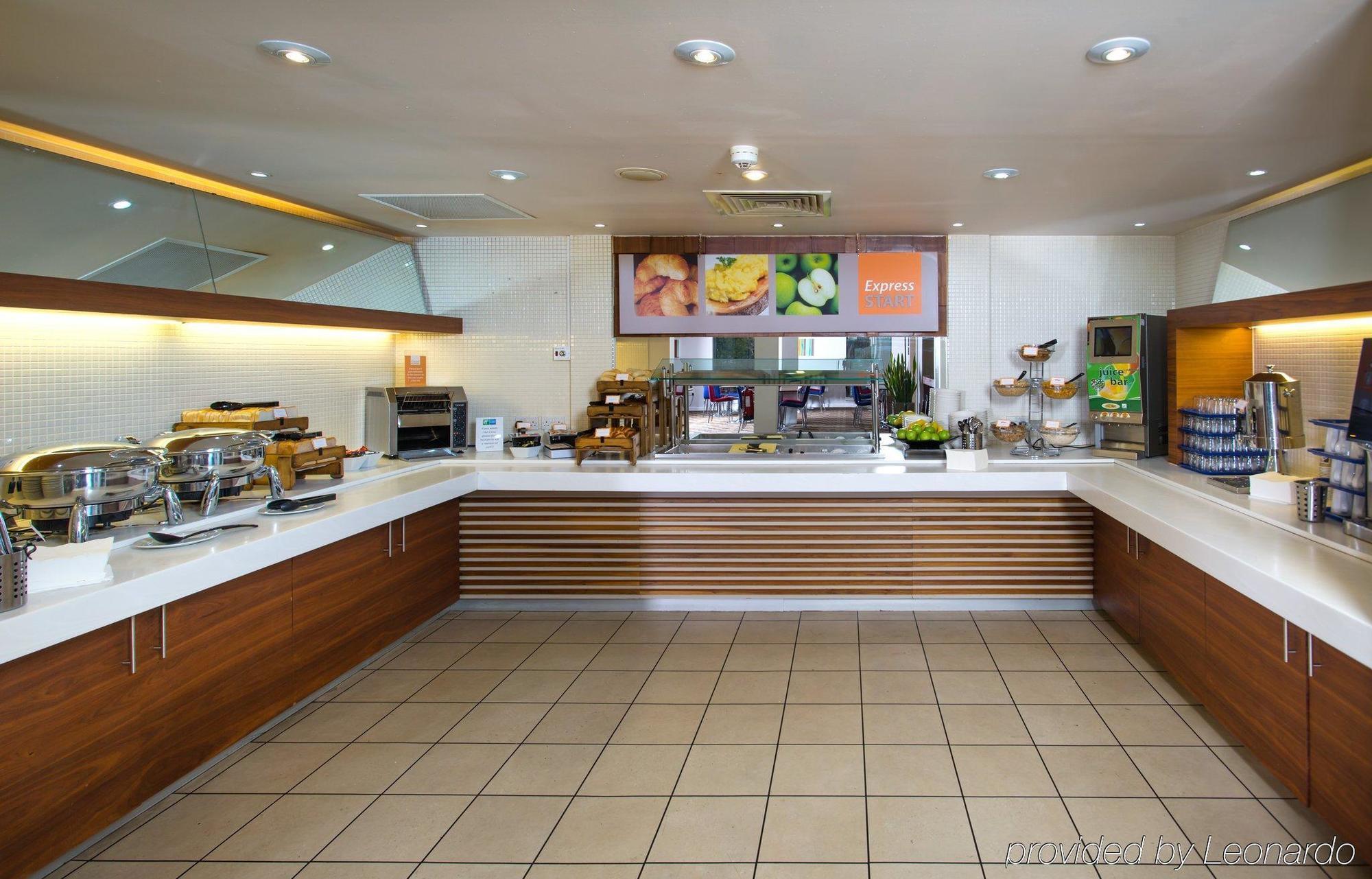 Holiday Inn Express Stevenage, An Ihg Hotel Luaran gambar