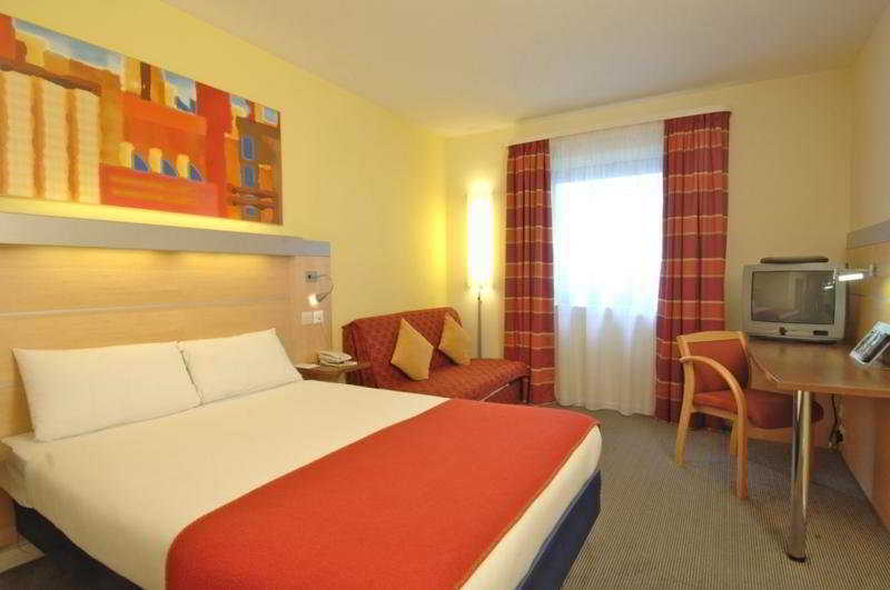 Holiday Inn Express Stevenage, An Ihg Hotel Luaran gambar