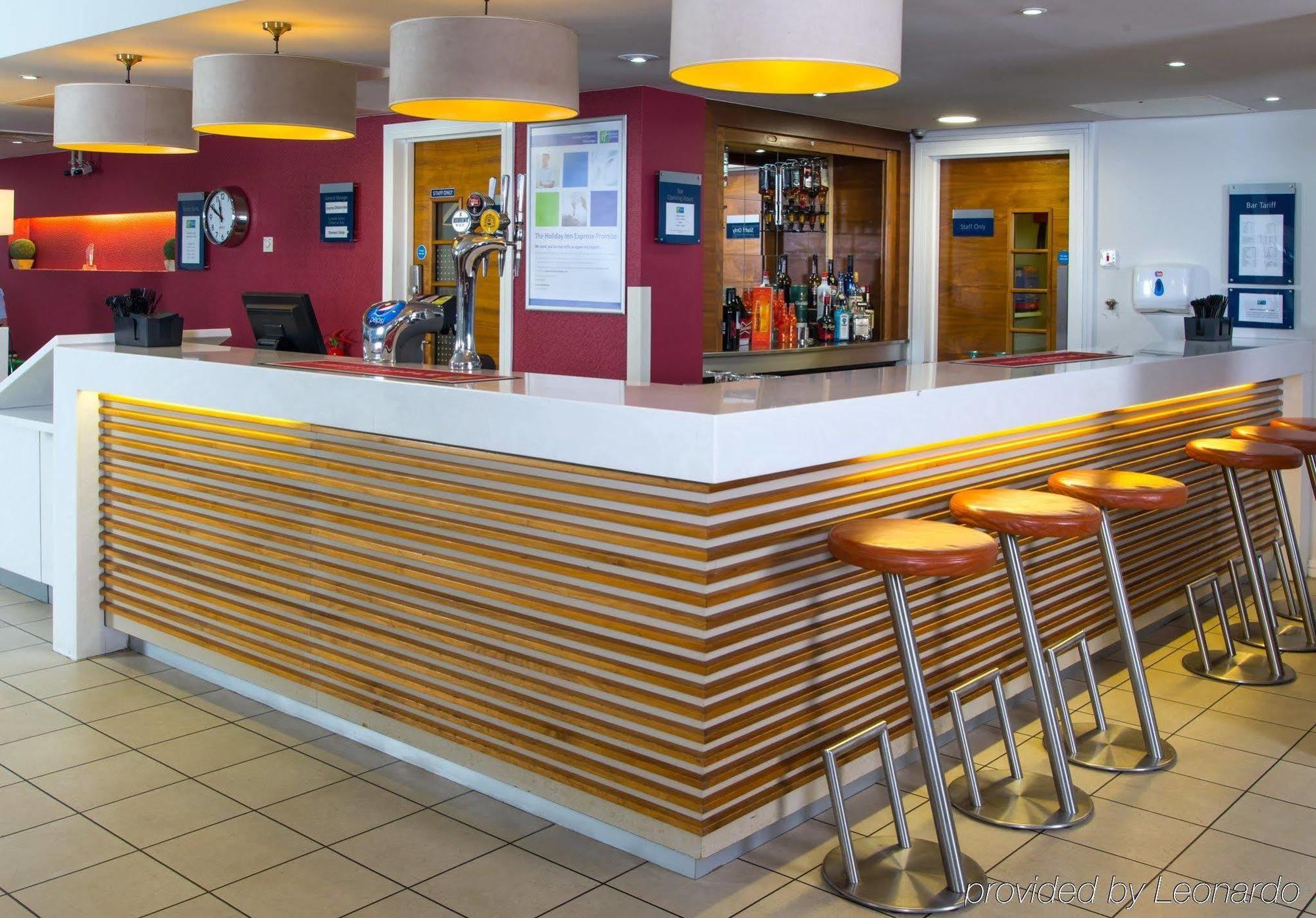 Holiday Inn Express Stevenage, An Ihg Hotel Luaran gambar